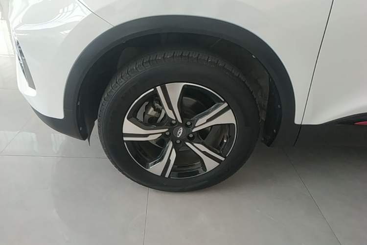 Used Chery Tiggo 5x 2022 Superhero Edition 1.5L CVT Fashion Model Left Front Wheel Hub