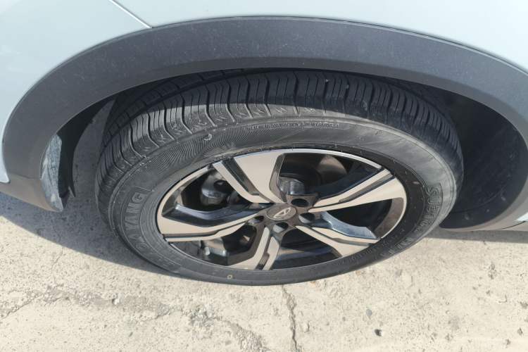 Used Chery Tiggo 5x 2022 Superhero Edition 1.5L CVT Fashion Model Left Front Wheel Hub