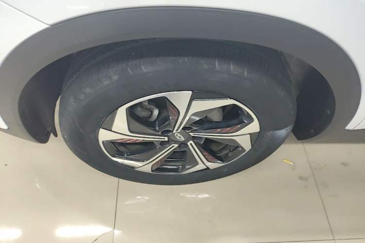 Used Chery Tiggo 5x 2022 Superhero Edition 1.5L CVT Luxury Model Left Front Wheel Hub