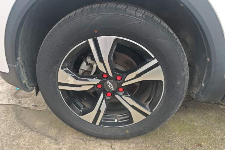 Used Chery Tiggo 5x 2022 Superhero Edition 1.5L CVT Fashion Model Left Front Wheel Hub