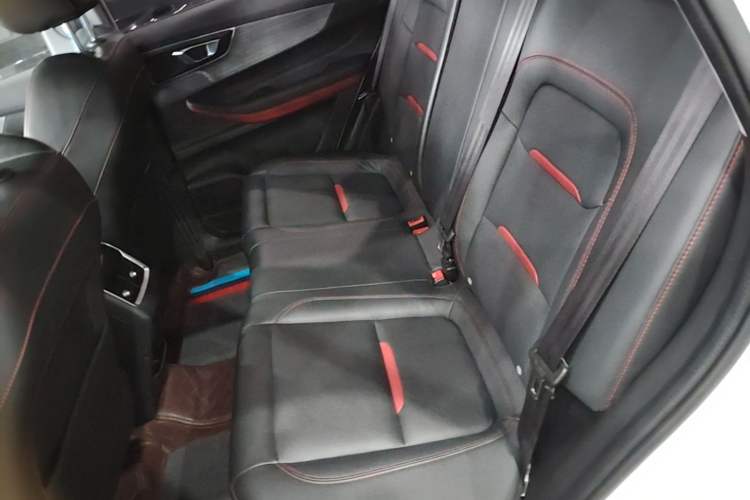 Used Chery Tiggo 5x 2022 Superhero Edition 1.5L CVT Fashion Model Left Rear Seat
