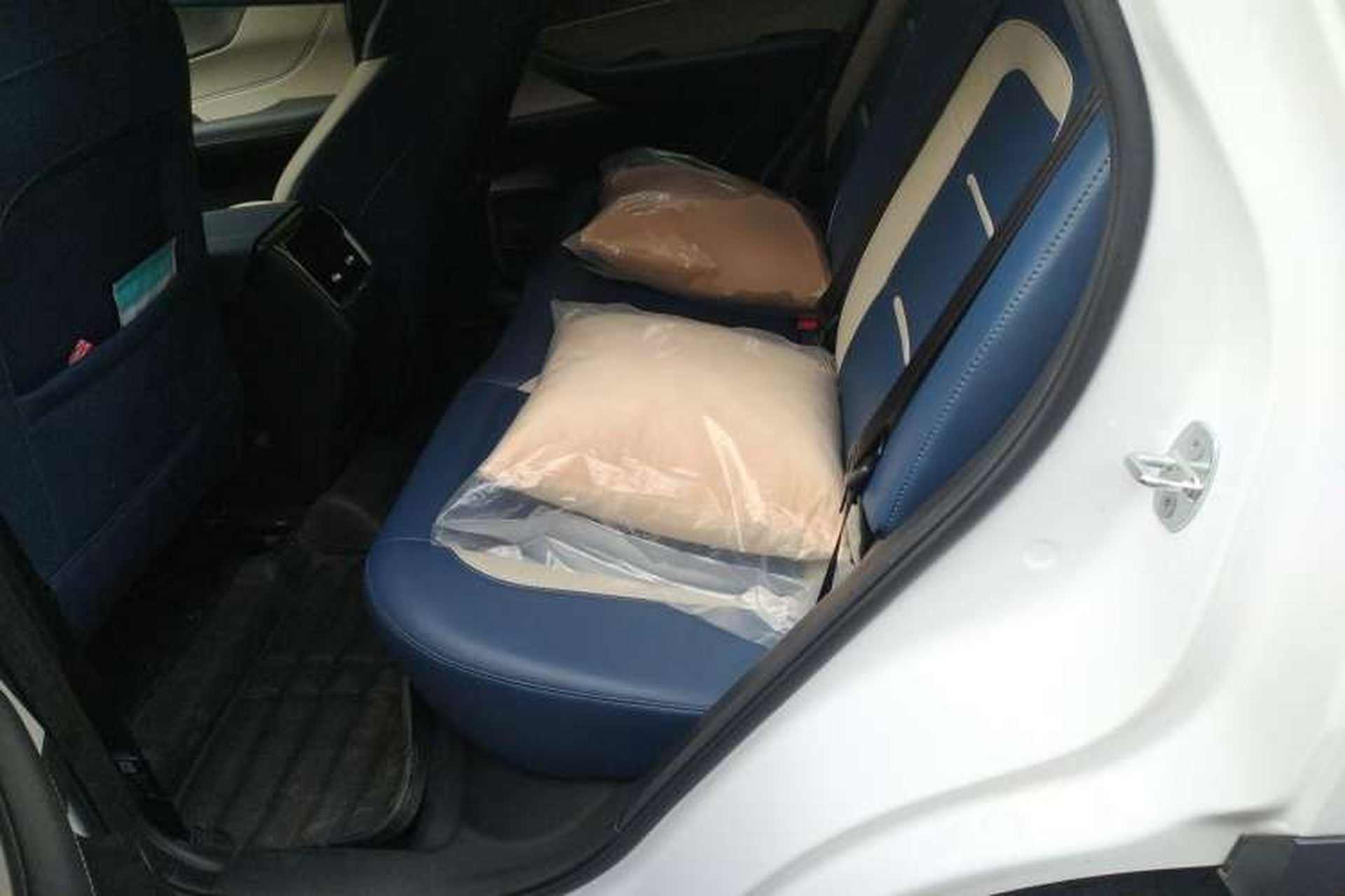 Used Chery Tiggo 5x 2022 PLUS Kung Fu Panda Collaboration Edition 1.5T CVT Premium Model Left Rear Seat