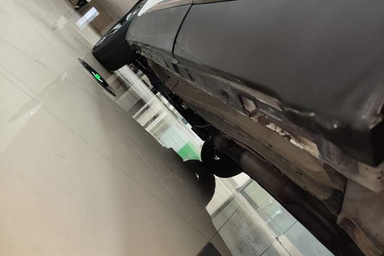 Used Chery Tiggo 5x 2022 Superhero Edition 1.5L CVT Fashion Model Left Side Sill