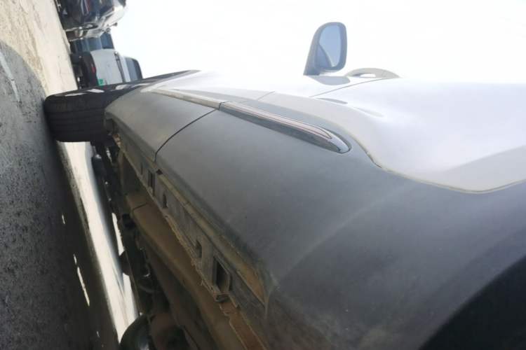 Used Chery Tiggo 5x 2022 Superhero Edition 1.5L CVT Fashion Model Left Side Sill