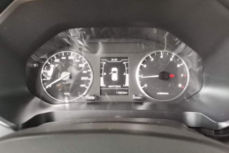 Used Chery Tiggo 5x 2022 Superhero Edition 1.5L Manual Fashion Model Odometer Close Up