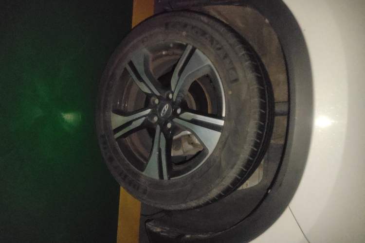 Used Chery Tiggo 5x 2022 Superhero Edition 1.5L CVT Fashion Model Right Front Wheel Hub