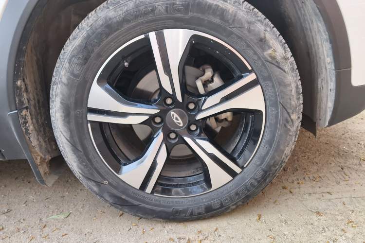Used Chery Tiggo 5x 2022 Superhero Edition 1.5L CVT Fashion Model Right Front Wheel Hub