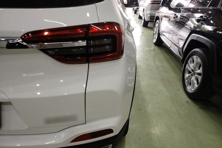 Used Chery Tiggo 5x 2022 Superhero Edition 1.5L CVT Fashion Model Right Rear Taillight