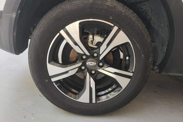 Used Chery Tiggo 5x 2022 Superhero Edition 1.5L CVT Fashion Model Right Rear Wheel Hub
