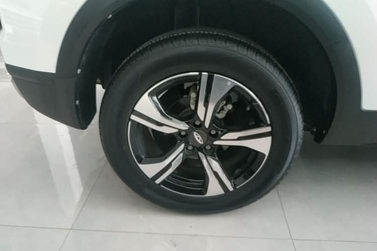 Used Chery Tiggo 5x 2022 Superhero Edition 1.5L CVT Fashion Model Right Rear Wheel Hub
