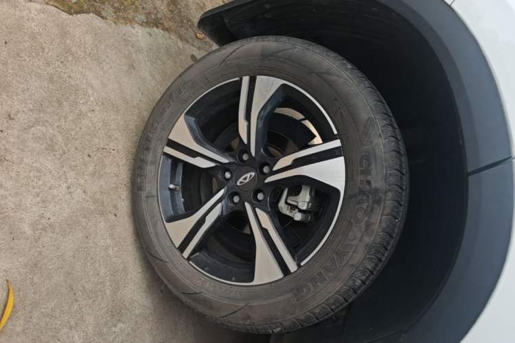 Used Chery Tiggo 5x 2022 Superhero Edition 1.5L CVT Fashion Model Right Rear Wheel Hub