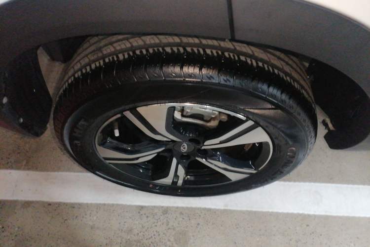 Used Chery Tiggo 5x 2022 Superhero Edition 1.5L CVT Fashion Model Right Rear Wheel Hub