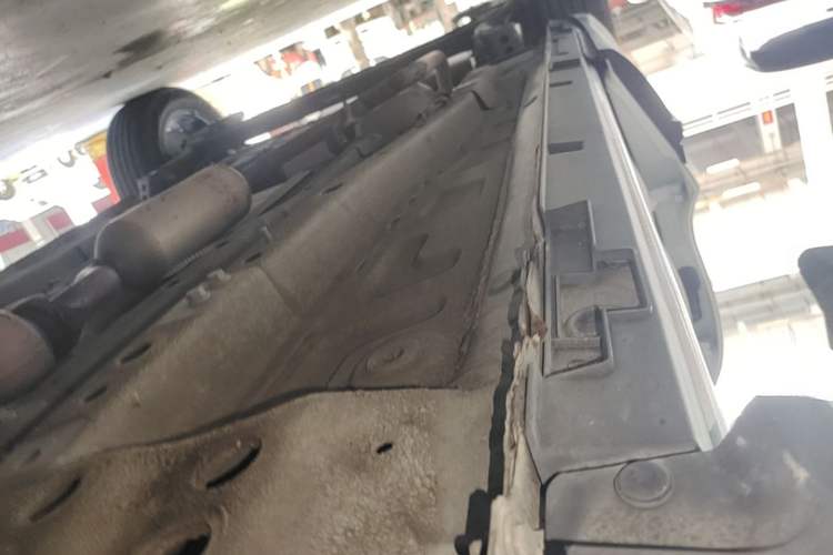 Used Chery Tiggo 5x 2022 Superhero Edition 1.5L CVT Fashion Model Right Side Sill