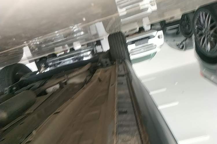 Used Chery Tiggo 5x 2022 Superhero Edition 1.5L CVT Fashion Model Right Side Sill