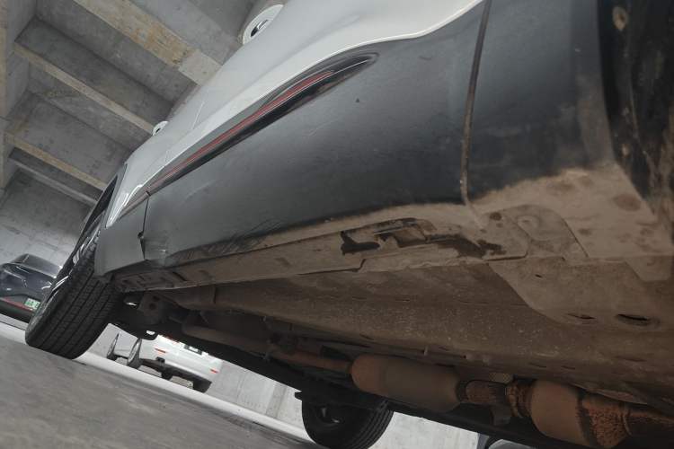 Used Chery Tiggo 5x 2022 Superhero Edition 1.5L CVT Fashion Model Right Side Sill