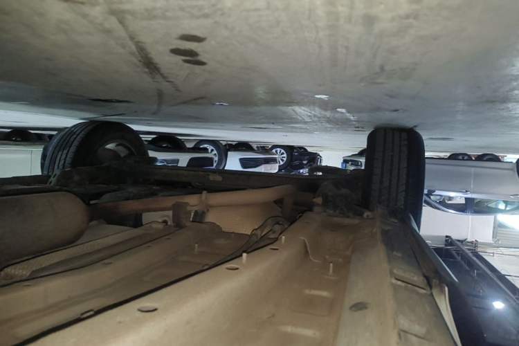 Used Chery Tiggo 5x 2022 Superhero Edition 1.5L CVT Fashion Model Right Side Sill