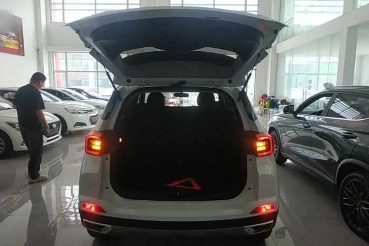 Used Chery Tiggo 5x 2022 Superhero Edition 1.5L CVT Fashion Model Trunk