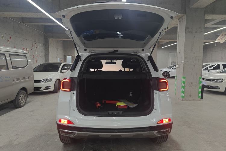 Used Chery Tiggo 5x 2022 Superhero Edition 1.5L CVT Fashion Model Trunk