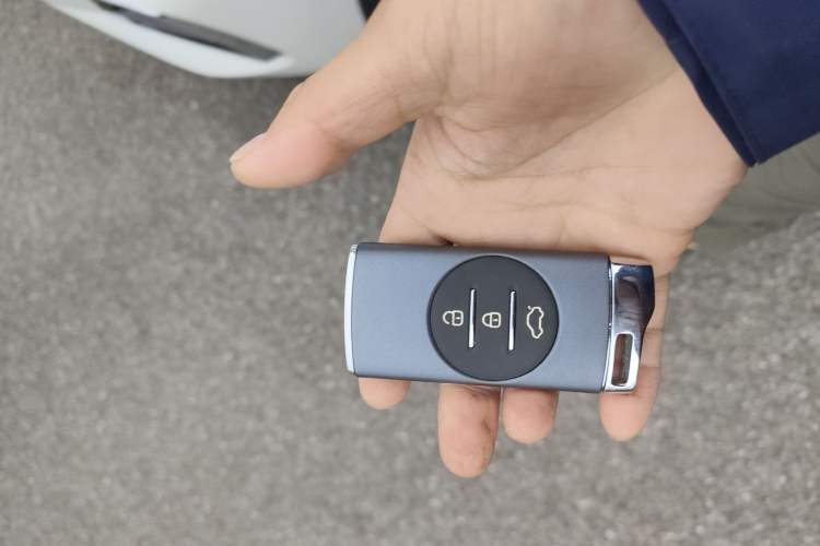 Used Chery Tiggo 5x 2022 Superhero Edition 1.5L CVT Luxury Model Vehicle Key