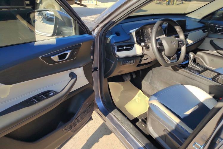 Used Chery Tiggo 5x 2023 1.5L CVT Fashion Edition Driver Seat