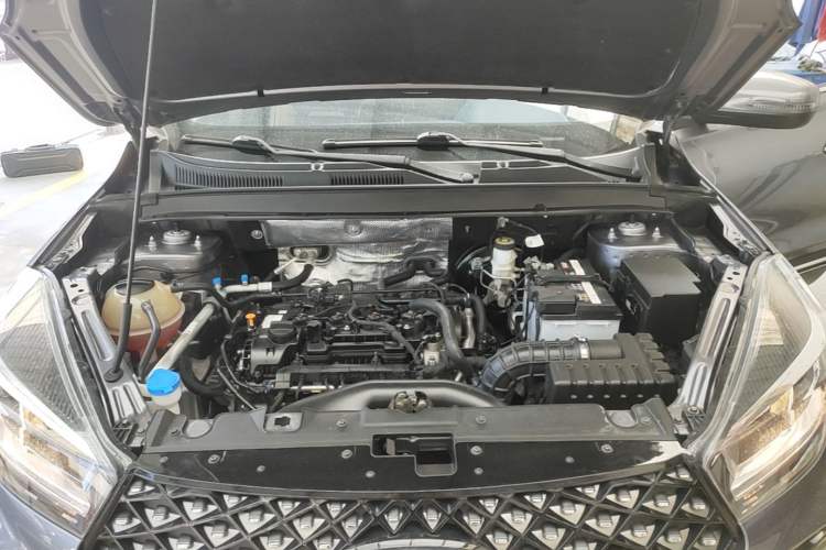 Used Chery Tiggo 5x 2023 1.5L CVT Fashion Edition Engine Bay