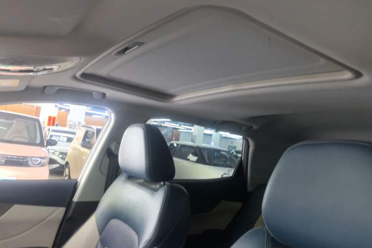 Used Chery Tiggo 5x 2023 1.5L CVT Fashion Edition Headliner