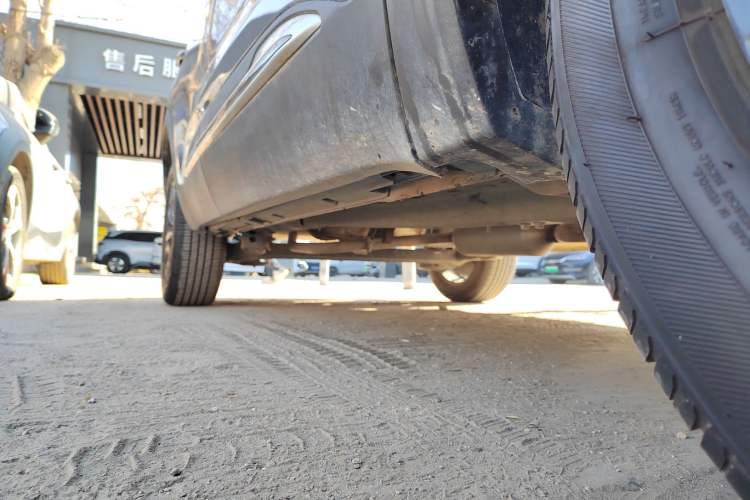 Used Chery Tiggo 5x 2023 1.5L CVT Fashion Edition Right Side Sill