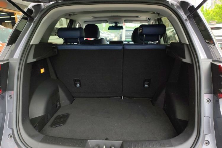 Used Chery Tiggo 5x 2023 1.5L CVT Fashion Edition Trunk