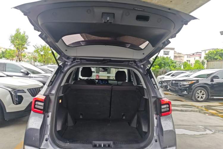 Used Chery Tiggo 5x 2023 1.5L Manual Urban Version Trunk