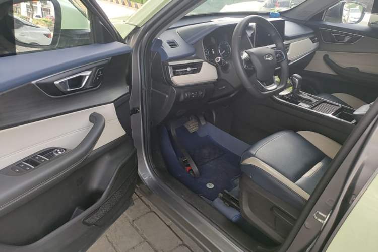 Used Chery Tiggo 5x 2023 1.5L CVT Fashion Edition Driver Seat