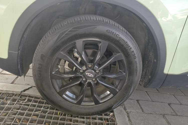 Used Chery Tiggo 5x 2023 1.5L CVT Fashion Edition Left Front Wheel Hub