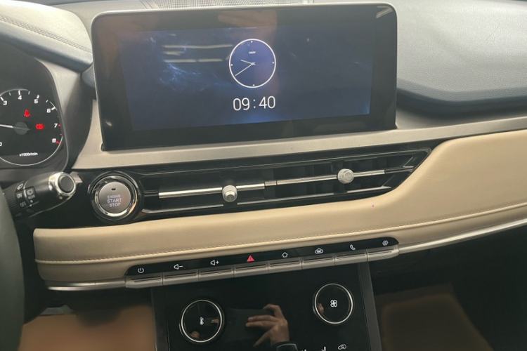 Used Chery Tiggo 5x 2023 1.5L CVT Fashion Edition Interior 3