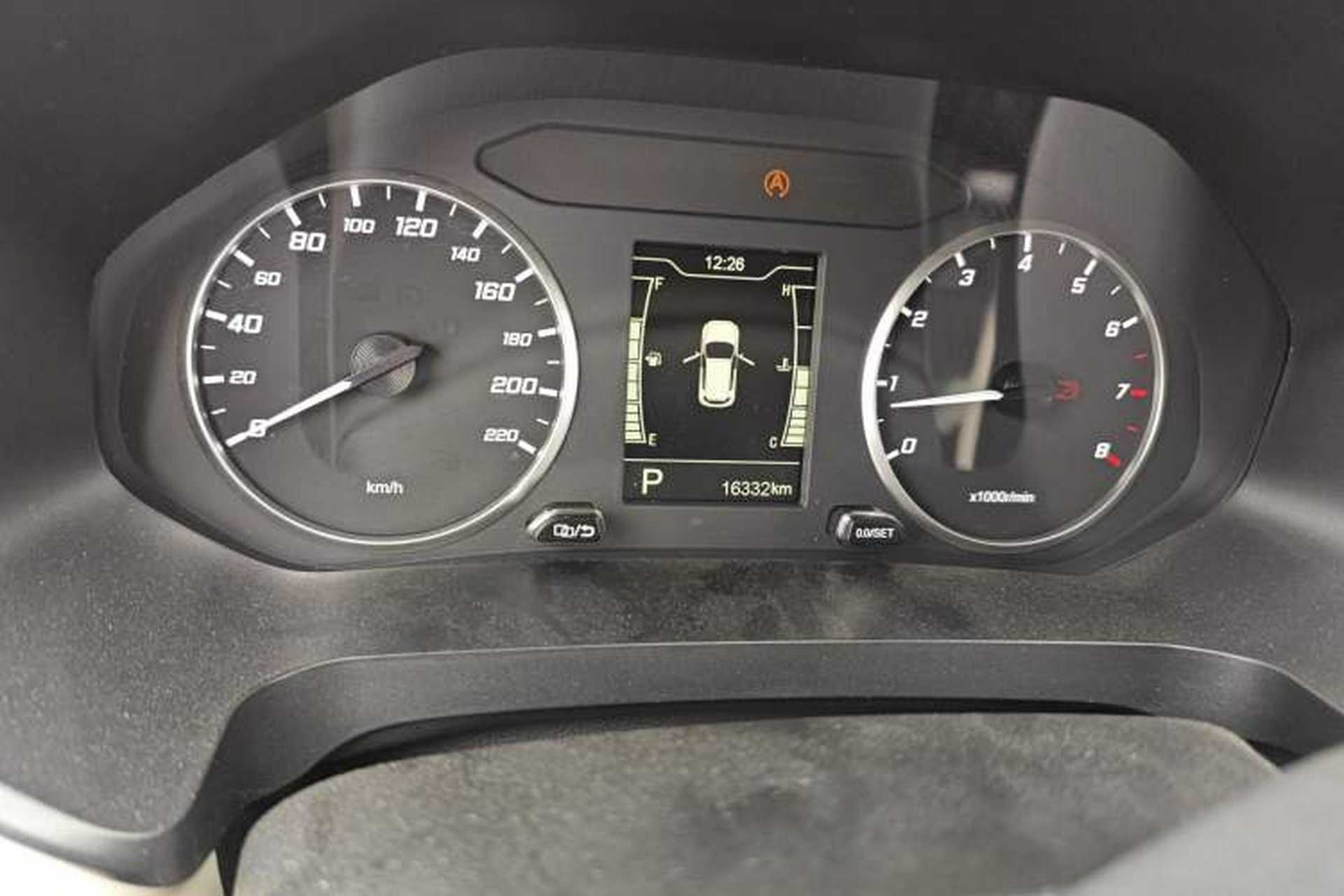 Used Chery Tiggo 5x 2023 1.5L CVT Fashion Edition Odometer Close Up