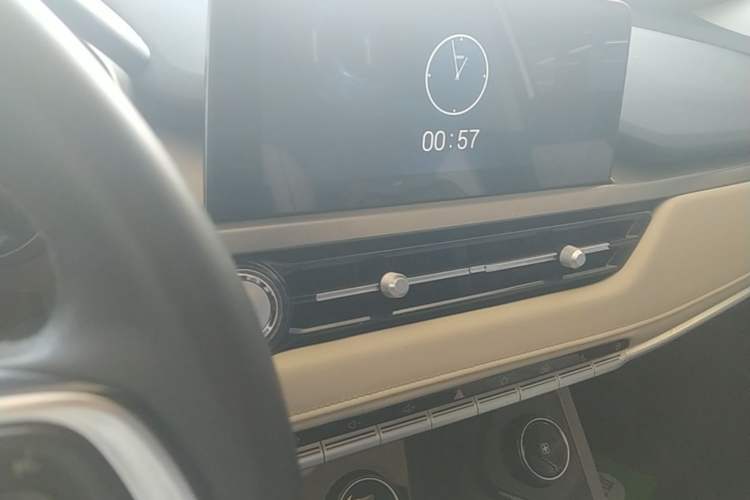 Used Chery Tiggo 5x 2023 1.5L CVT Fashion Edition Audio And AC Panel