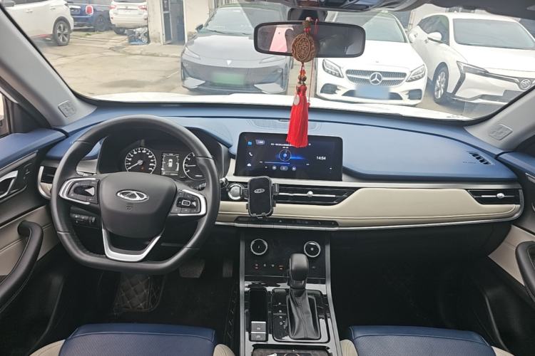 Used Chery Tiggo 5x 2023 1.5L CVT Fashion Edition Center Console