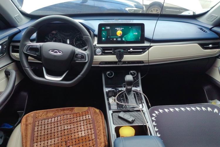 Used Chery Tiggo 5x 2023 1.5L CVT Fashion Edition Center Console