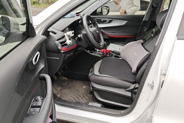 Used Chery Tiggo 5x 2023 1.5L Manual Urban Version Driver Seat