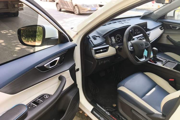 Used Chery Tiggo 5x 2023 1.5L CVT Fashion Edition Driver Seat