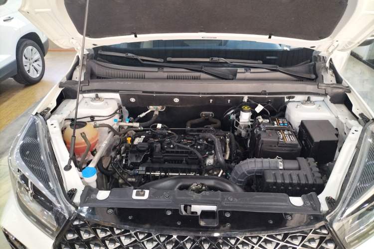 Used Chery Tiggo 5x 2023 1.5L CVT Fashion Edition Engine Bay