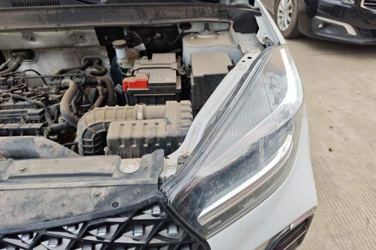 Used Chery Tiggo 5x 2023 1.5L Manual Urban Version Engine Bay Left