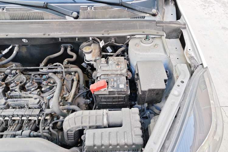Used Chery Tiggo 5x 2023 1.5L Manual Fashion Edition Engine Bay Left