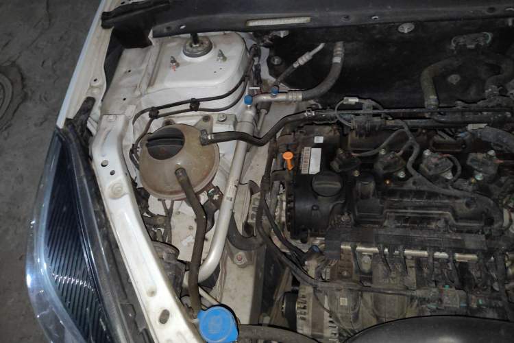 Used Chery Tiggo 5x 2023 1.5L Manual Fashion Edition Engine Bay Right