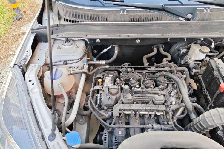 Used Chery Tiggo 5x 2023 1.5L Manual Fashion Edition Engine Bay Right