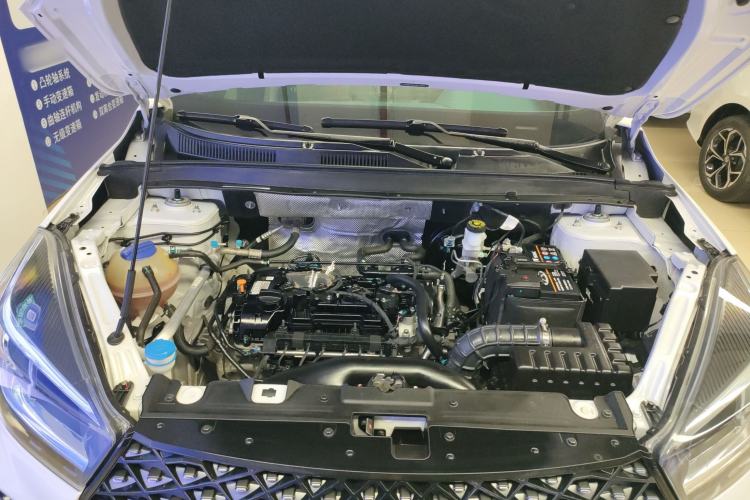 Used Chery Tiggo 5x 2023 1.5L CVT Fashion Edition Engine Bay