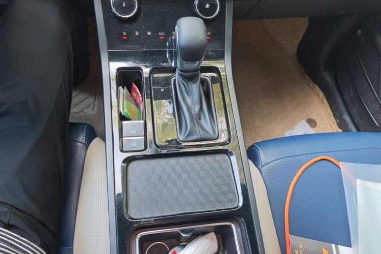Used Chery Tiggo 5x 2023 1.5L CVT Luxury Model Gear Lever