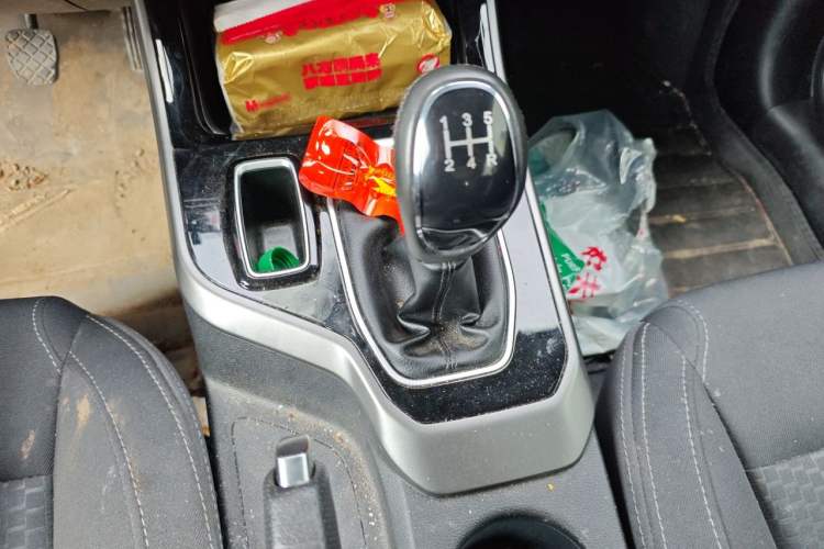 Used Chery Tiggo 5x 2023 1.5L Manual Urban Version Gear Lever