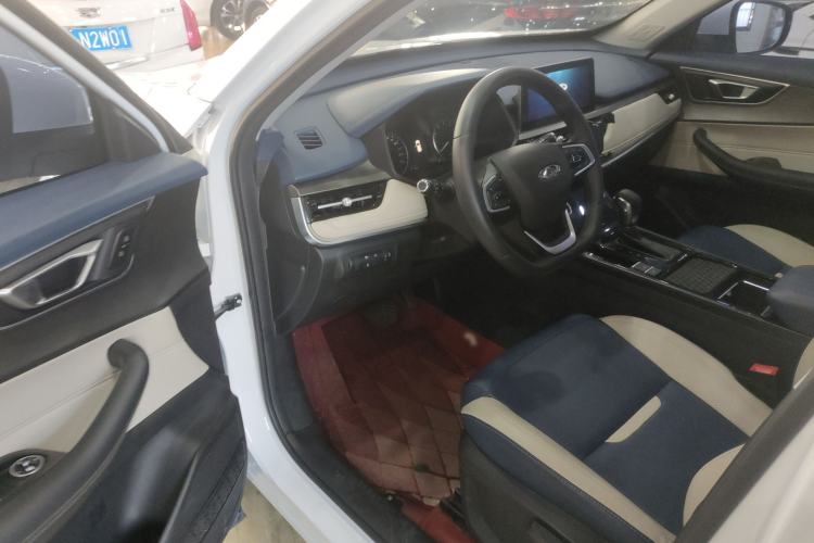 Used Chery Tiggo 5x 2023 1.5L CVT Fashion Edition Interior 2