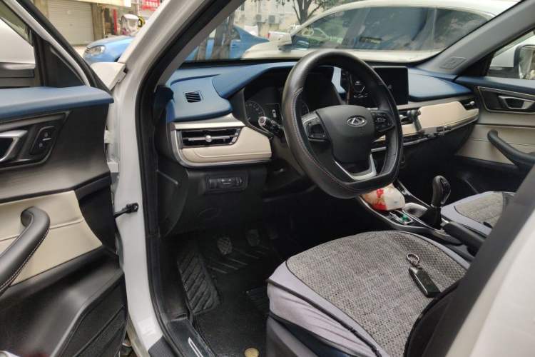 Used Chery Tiggo 5x 2023 1.5L Manual Fashion Edition Interior 3