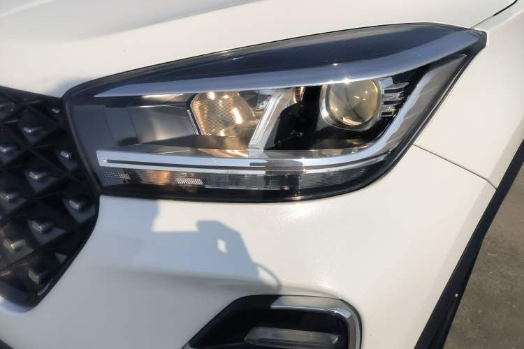 Used Chery Tiggo 5x 2023 1.5L CVT Fashion Edition Left Front Headlight