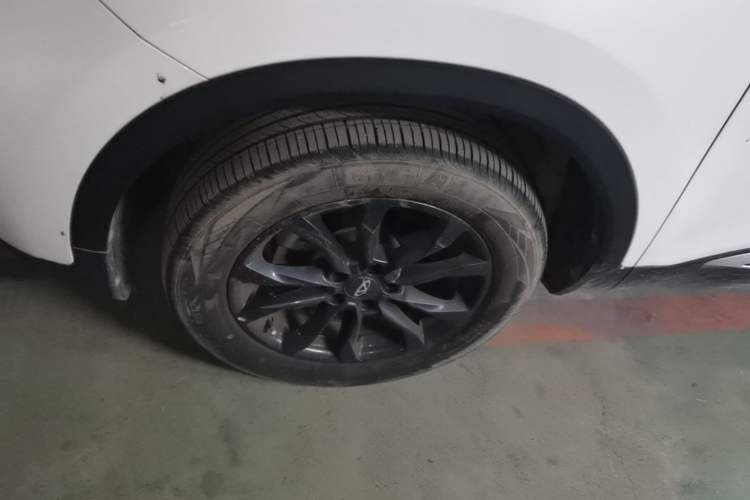 Used Chery Tiggo 5x 2023 1.5L CVT Fashion Edition Left Front Wheel Hub